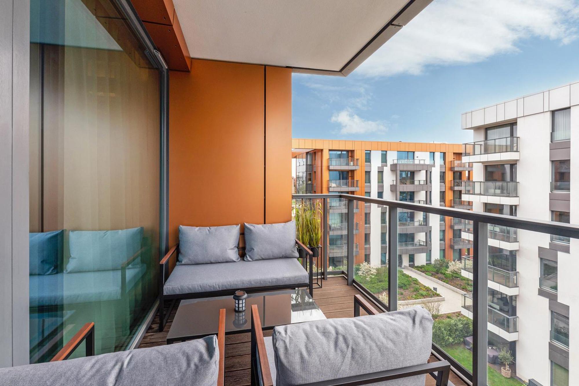 Brabank Riverside - Sauna, Business & Gym By Downtown Apartments Gdańsk Extérieur photo